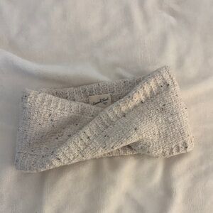 Universal Thread Cream Speckled Knit Twist Headband